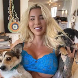 Mary Malina profile image