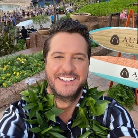 Luke Bryan profile image