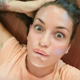 Mary Amanda profile image