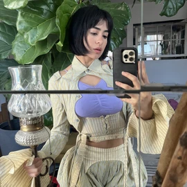 Bella Bly profile image