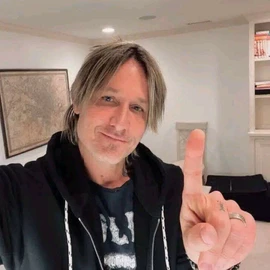 Keith Urban private profile image