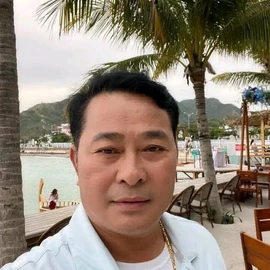 MR GIVEAWAY profile image