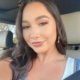 Clara benson profile image