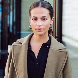 Alicia vikander profile image