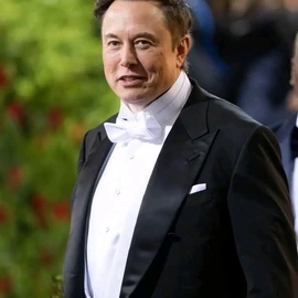 Elon musk profile image