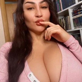 Kim Logan profile image
