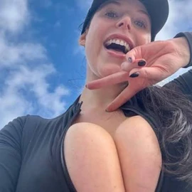 Angelawhite profile image