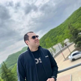Ethan Thomas profile image