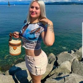 Savanna Lewis profile image