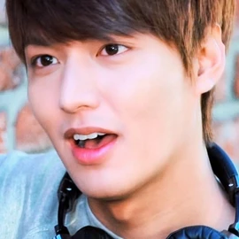 Kim Lee profile image