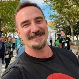 Mark Wealth profile image
