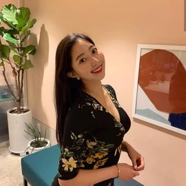 Kim Castro profile image