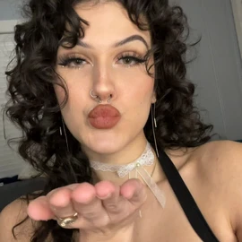 Ashley Olivia profile image