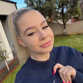 Alejandra briones profile image