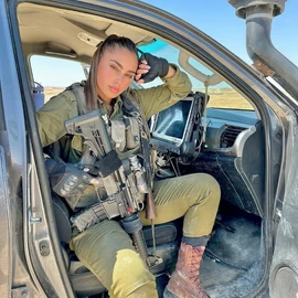 Lin Hodaya profile image
