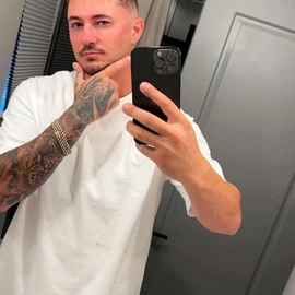 Clint Wright profile image