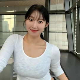 Kim Sofia profile image