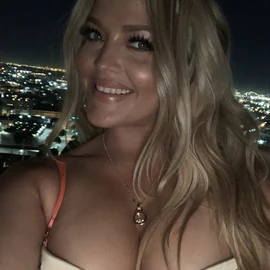 Angela Dick profile image