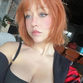 Mia Wood profile image