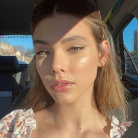 Emma Smith profile image