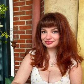 Janet Mary profile image