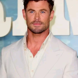 Chris Hemsworth profile image