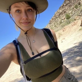 Sabrina Nicole profile image