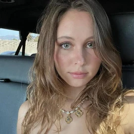 Sandra Lizzy profile image