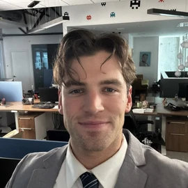 noah fearnley profile image