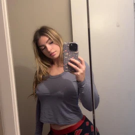 Mary Dana profile image