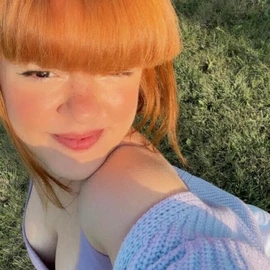 Julie Leach profile image