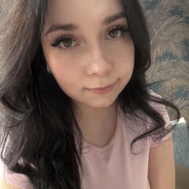 Charlotte Walker profile image