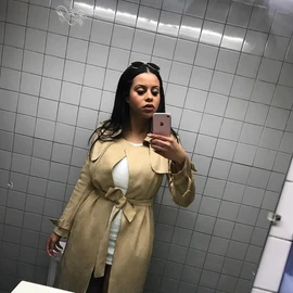 Debra Hann profile image