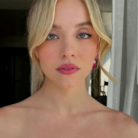 Sydney Sweeney profile image