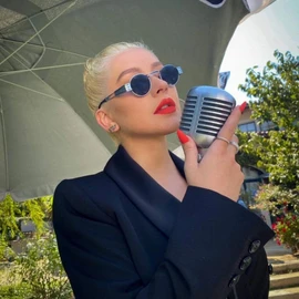 Christina Aguilera profile image