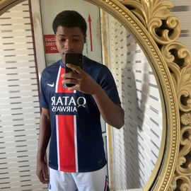 Owoseni (Heartbroken)💔 profile image