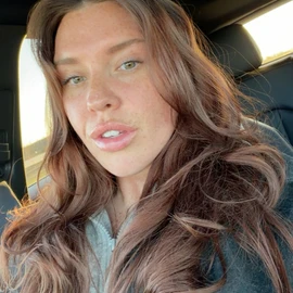 Aurora Lucia W. profile image