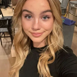 Emma Bugg profile image
