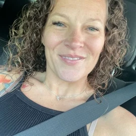 Kayla mliler profile image
