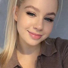 Maria Lovely profile image