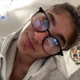Ashley jones profile image