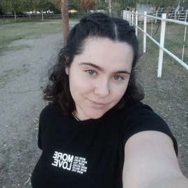Alison McCartney profile image
