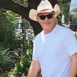 Kevin Costner profile image