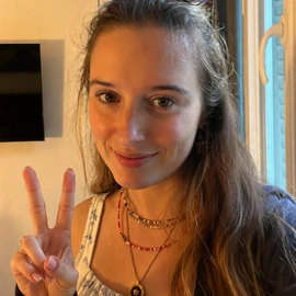Alison rose profile image