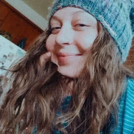 Emma Charlotte profile image
