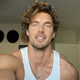 Christian Hogue profile image