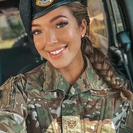 Lucybrookman profile image
