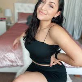 Jennifer Rose profile image