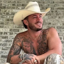 Clint wright profile image