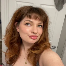 Emma Olivia profile image